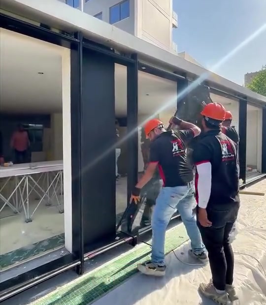 واجهة مكاتب في بغداد